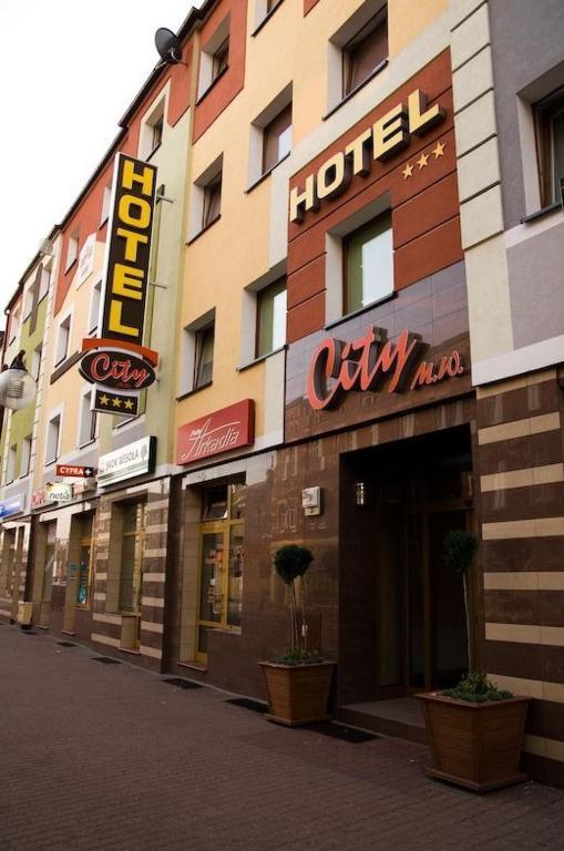 Hotel City Грудзёндз Экстерьер фото